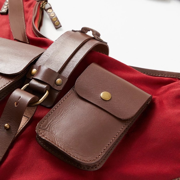 Free People Blue Ridge Sling Bag in Rusted Red Combo NWT $168R - Picture 3 of 10